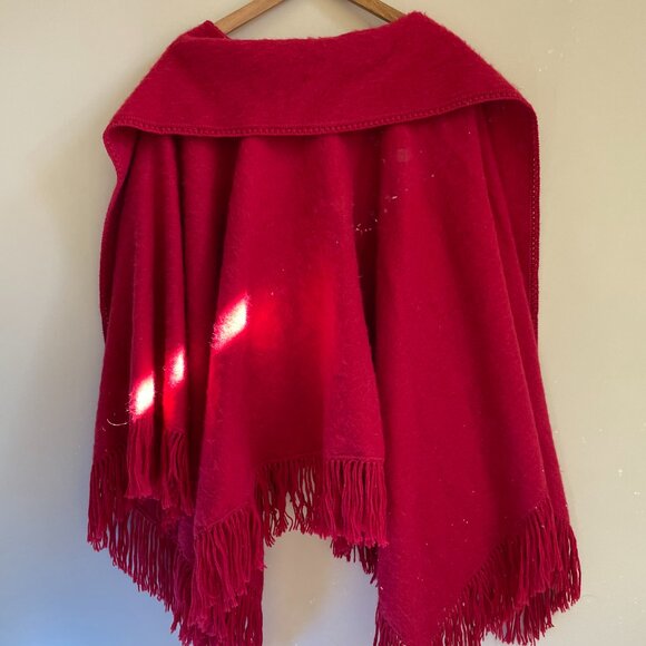 Pure Royal Alpaca Cape with Scarf Red Tassle Coat Shawl Sz M Indigenous Designs - Picture 4 of 11